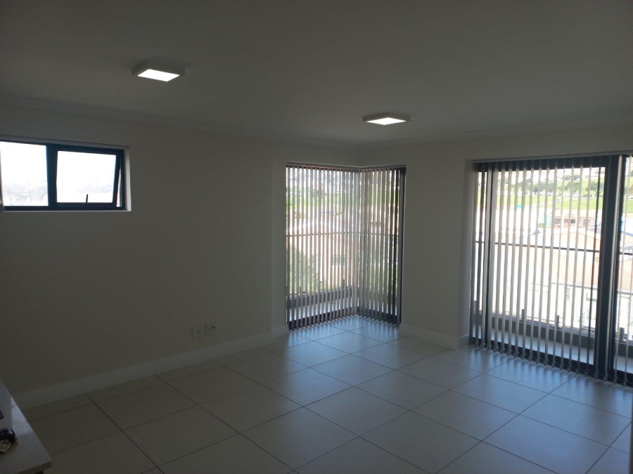 To Let 2 Bedroom Property for Rent in Zonnebloem Western Cape